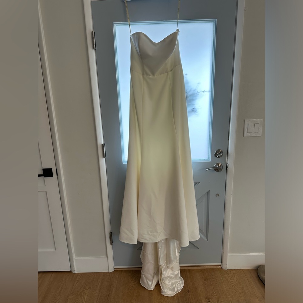 Jenny by Jenny Yoo Bennett Fit & Flare Sweetheart Wedding Gown - Picture 6 of 9
